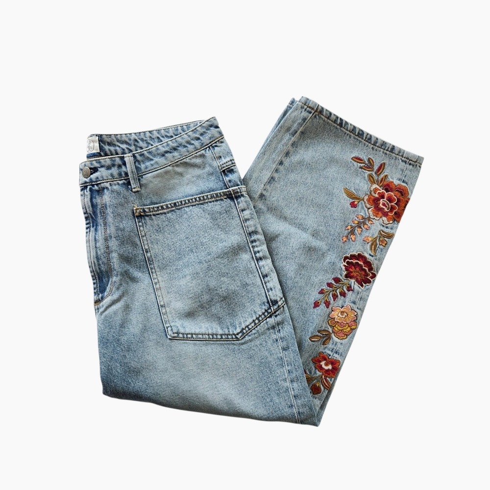 Driftwood Becky Barrel Floral Embroidered Light Wash Denim Jeans Women's sz 14